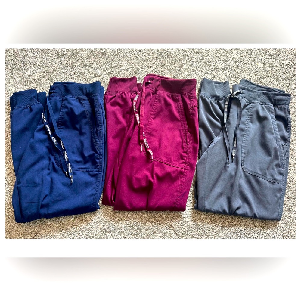 Med Couture Jogger scrubs